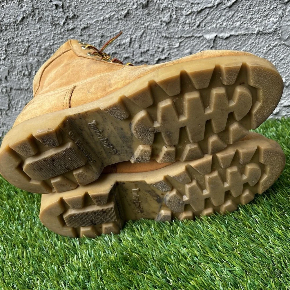 Timberland Boots Men Size 10 high top wheat boots casual hiking combat Lace